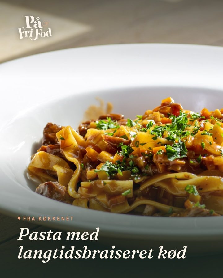 Fotoopslag med pasta fra køkkenet